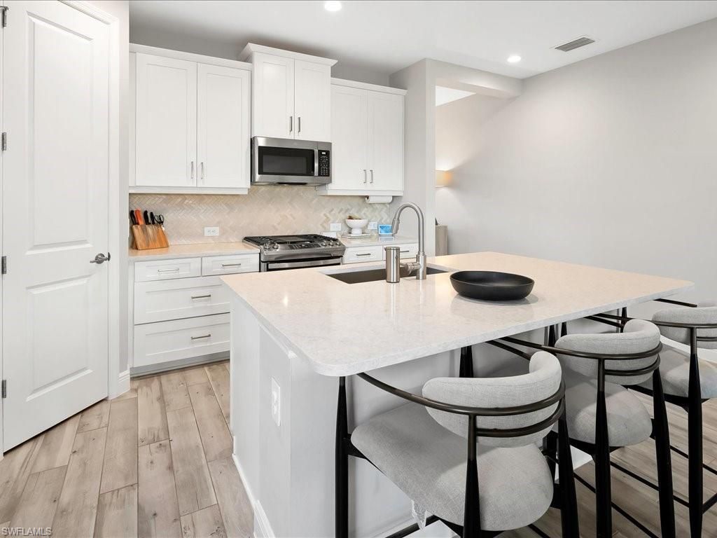 3980 Pegasus Way , Naples, FL 34120 Photo