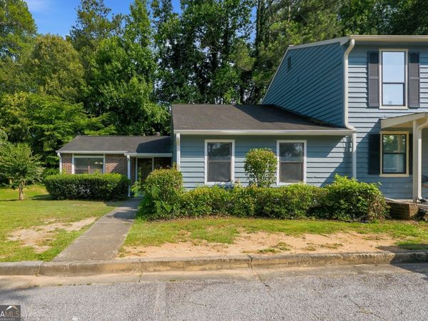79 Sandalwood Circle, Lawrenceville, GA 30046