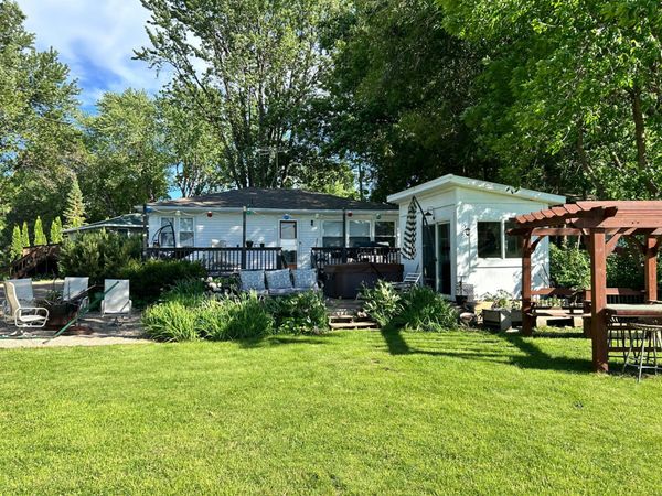 7993 Grunwald Avenue NW, Maple Lake, MN 55358