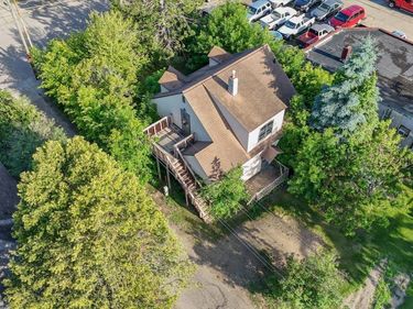 202 Olcott Avenue, Coleraine, MN 55722