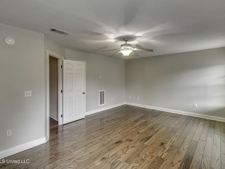 Property Image 58
