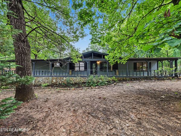 3670 Chilhowee , Maryville, TN 37803