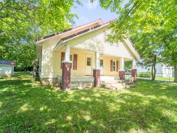 201 S Main Street , Pleasant Hope, MO 65725
