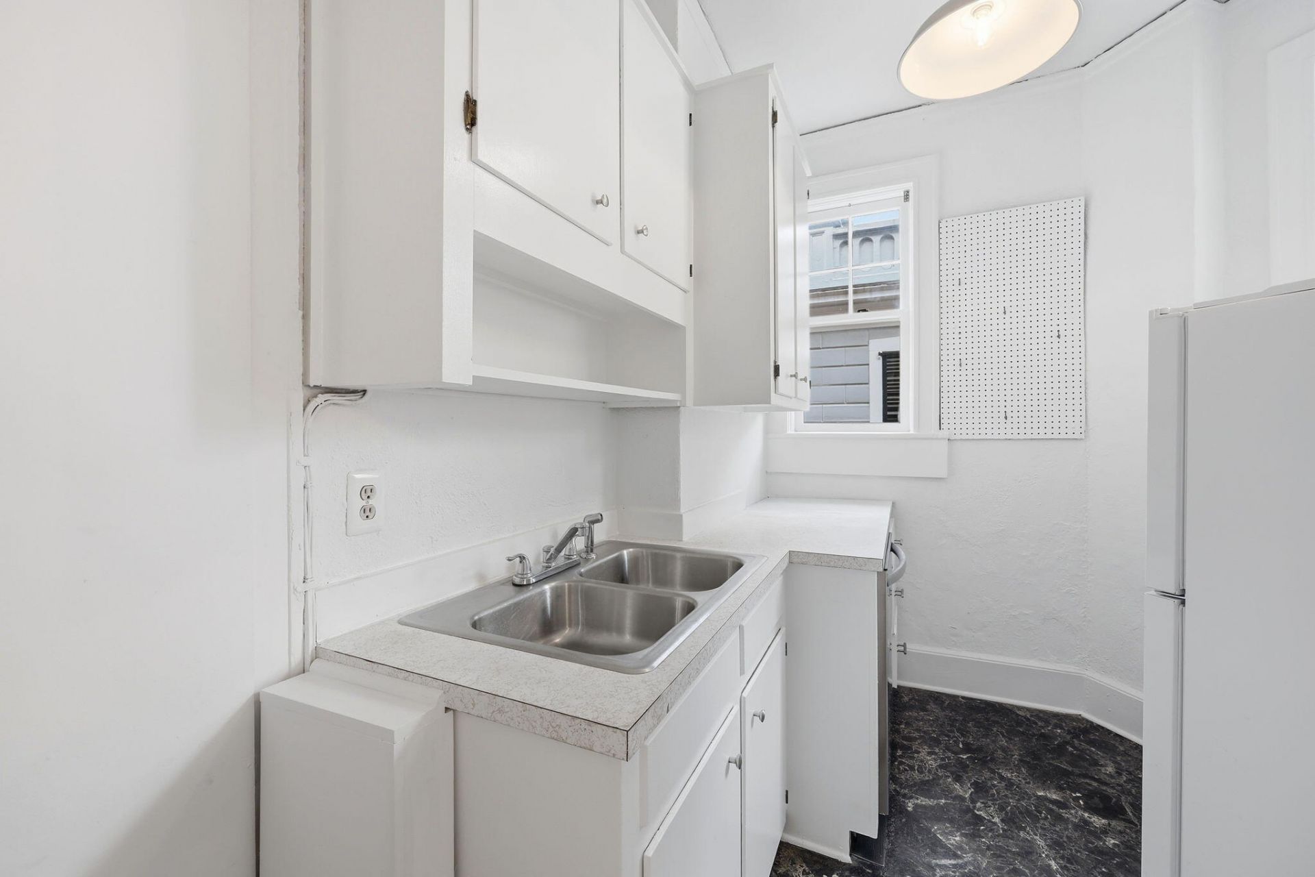 63 Rutledge Photo 15
