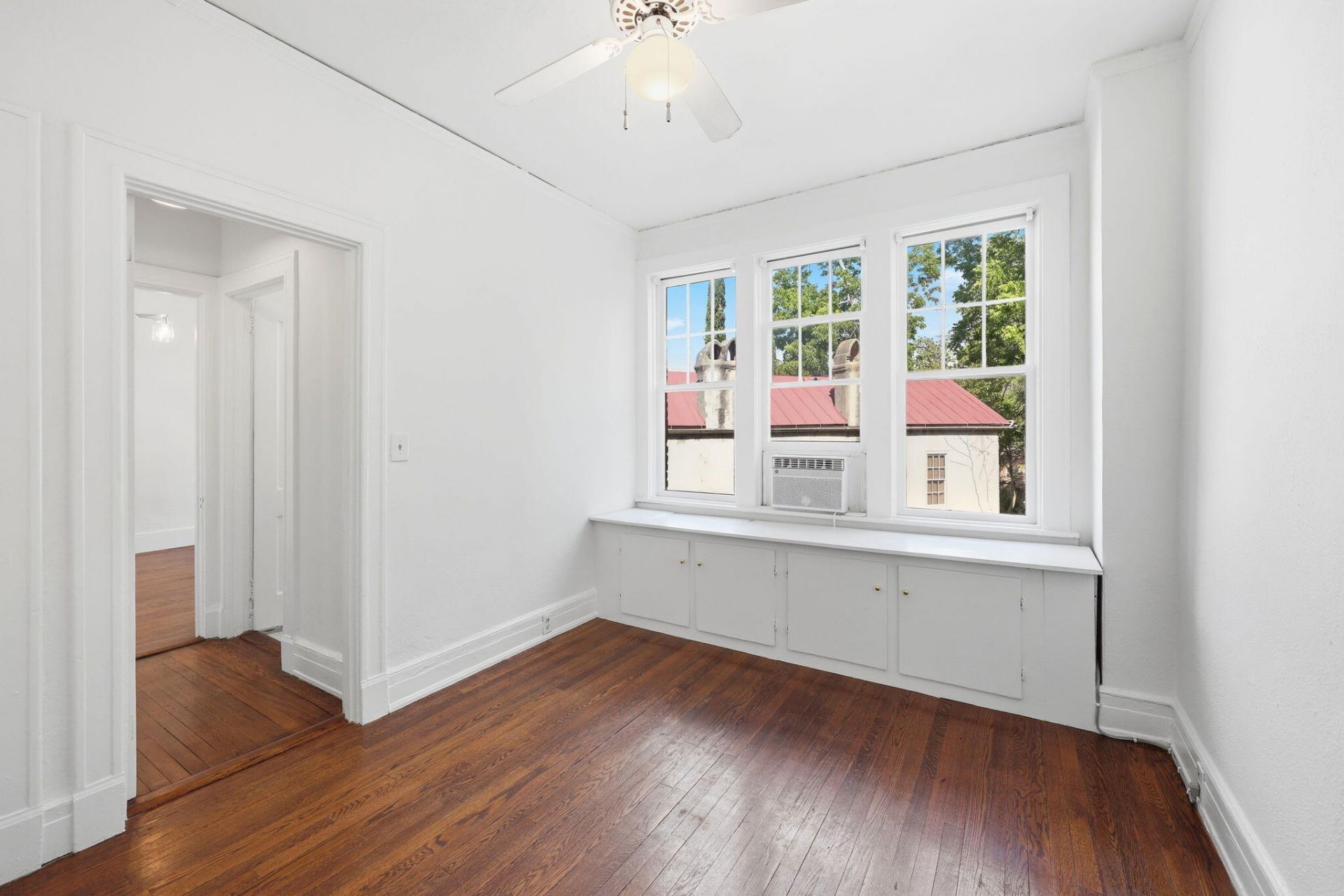 63 Rutledge Photo 21