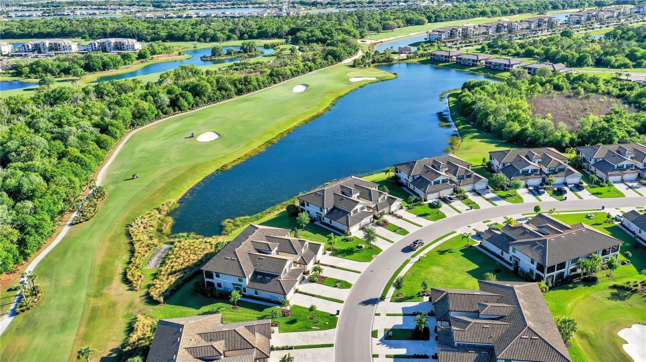 5815 Wake Forest Run , Unit 103, Lakewood Ranch, FL 34211 Photo