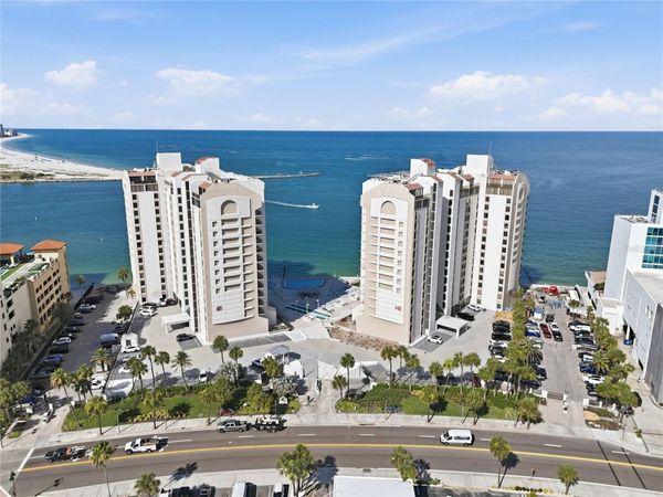 450 S GULFVIEW BOULEVARD , Unit 301, CLEARWATER BEACH, FL 33767