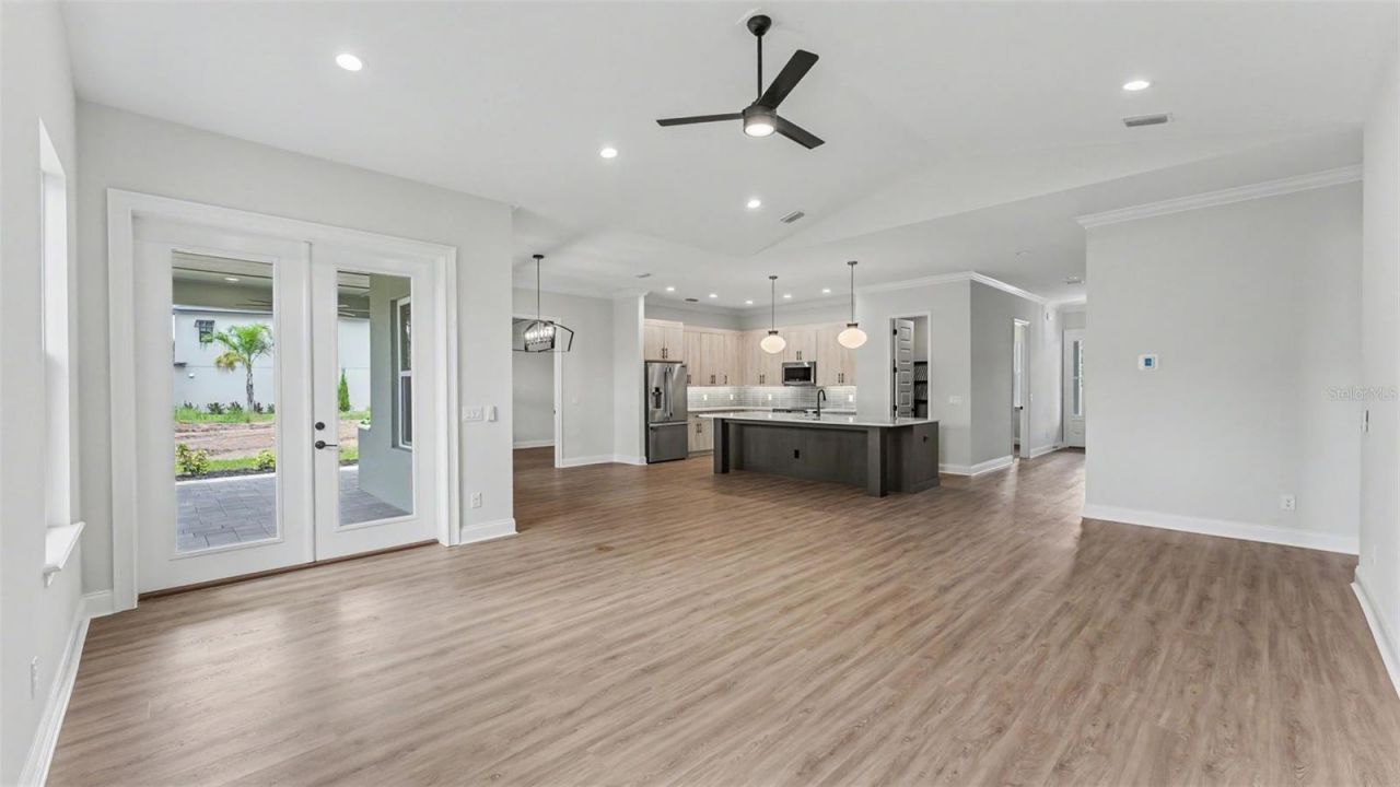 5367 Clubhouse Hills Lane, Lakeland, FL 33812 Photo