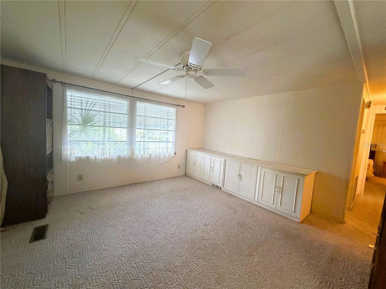 209 Jacaranda Drive , Leesburg, FL 34748 Photo