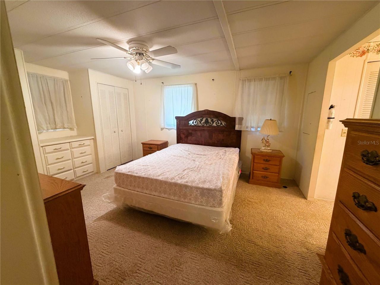 209 Jacaranda Drive , Leesburg, FL 34748 Photo