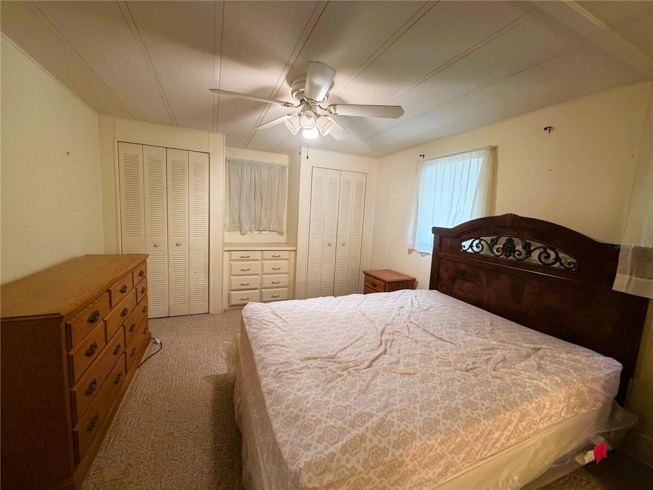 209 Jacaranda Drive , Leesburg, FL 34748 Photo