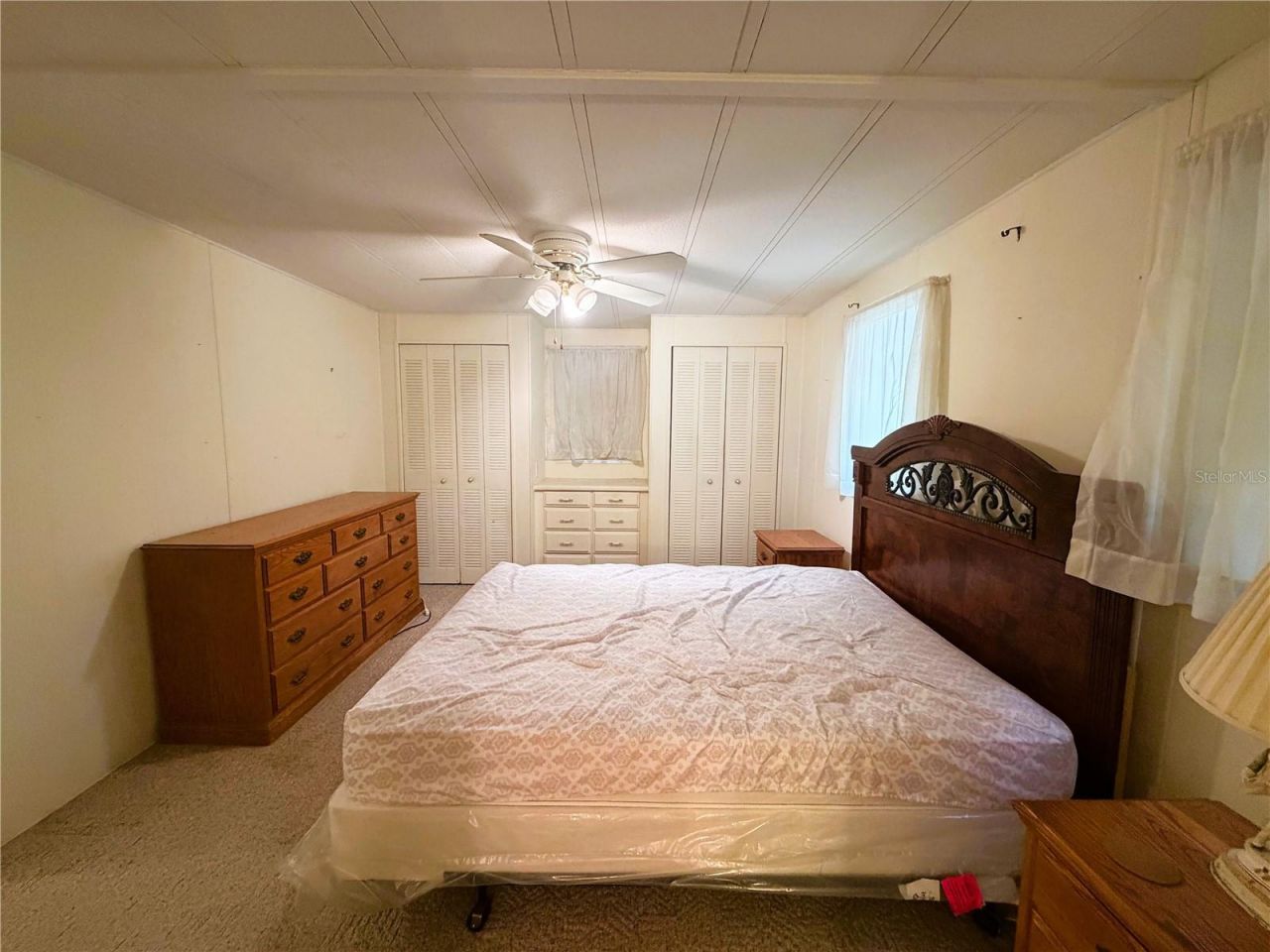 209 Jacaranda Drive , Leesburg, FL 34748 Photo