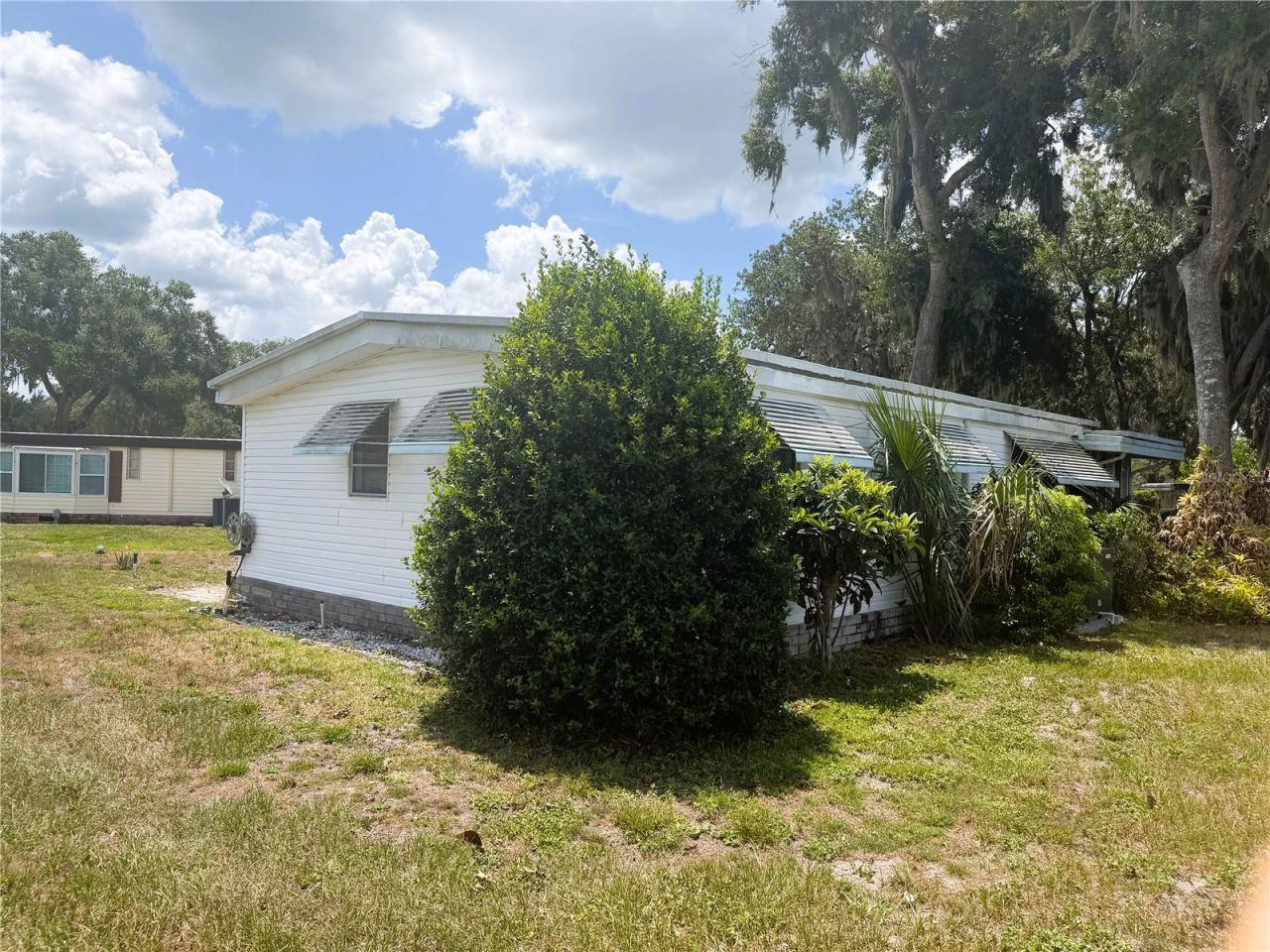 209 Jacaranda Drive , Leesburg, FL 34748 Photo
