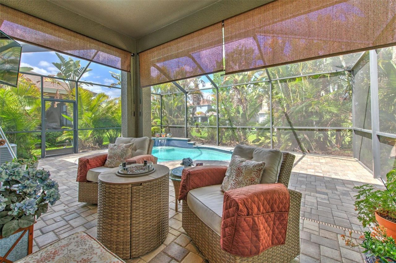 6540 Park Strand Drive , Apollo Beach, FL 33572 Photo