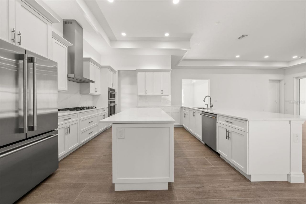 832 Blue Shell Loop, Sarasota, FL 34240 Photo