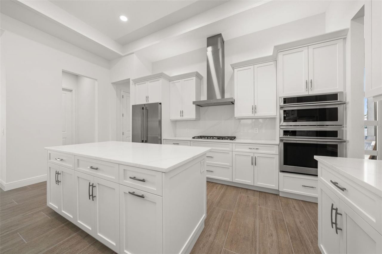 832 Blue Shell Loop, Sarasota, FL 34240 Photo