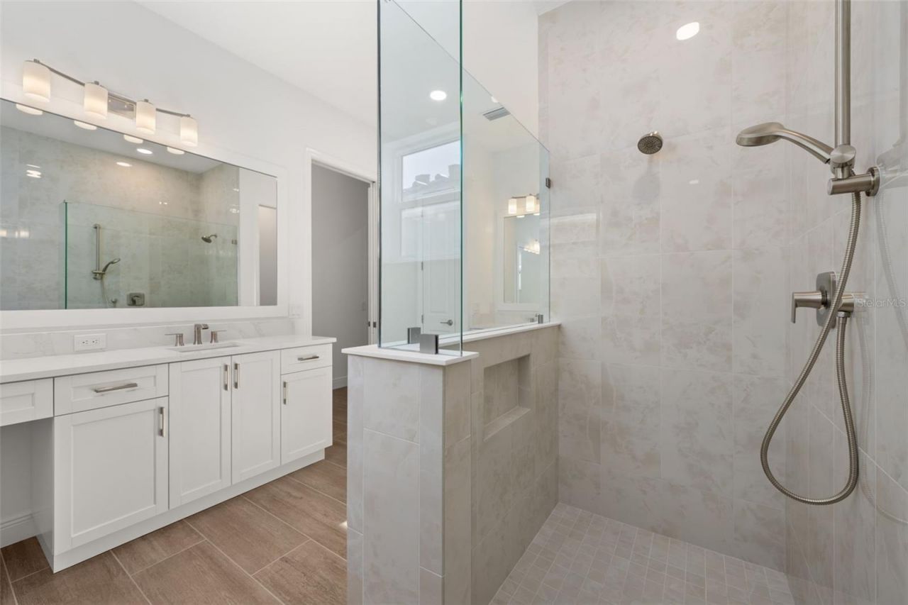 832 Blue Shell Loop, Sarasota, FL 34240 Photo