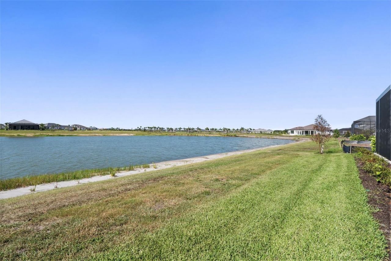832 Blue Shell Loop, Sarasota, FL 34240 Photo