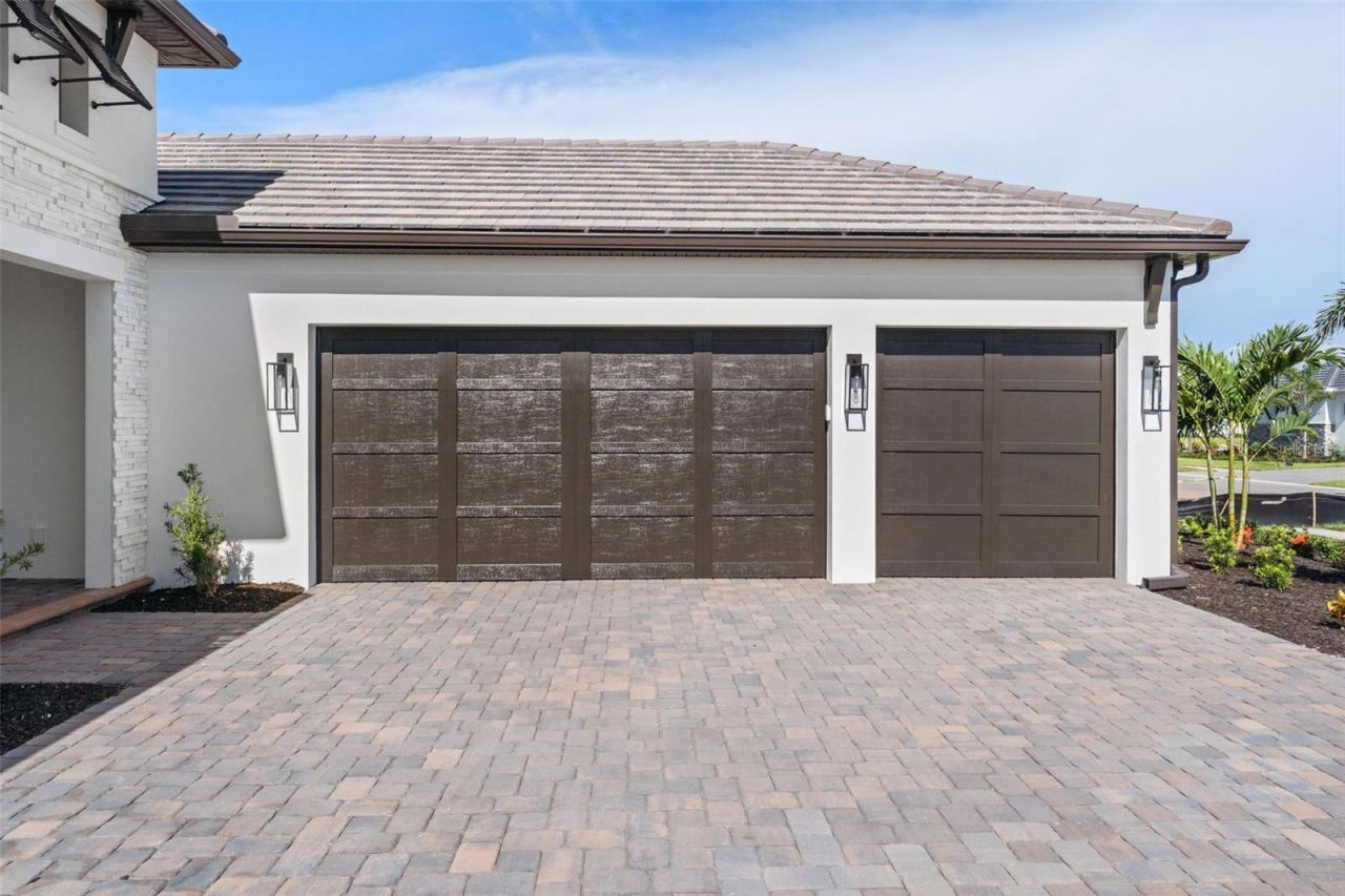 832 Blue Shell Loop, Sarasota, FL 34240 Photo