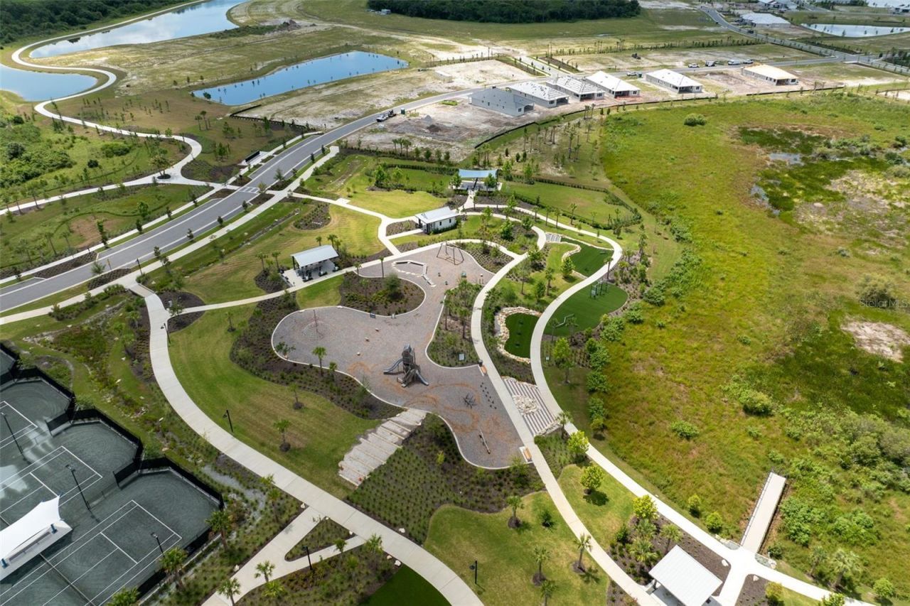 832 Blue Shell Loop, Sarasota, FL 34240 Photo