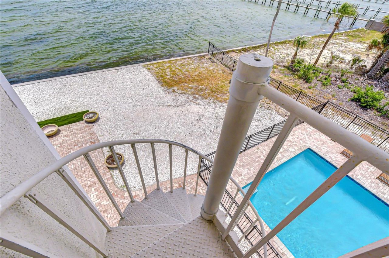 6504 Surfside Boulevard, Unit 8, Apollo Beach, FL 33572 Photo