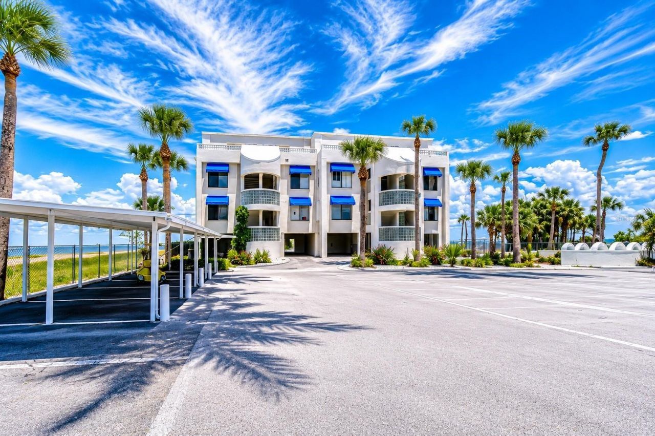 6504 Surfside Boulevard, Unit 8, Apollo Beach, FL 33572 Photo