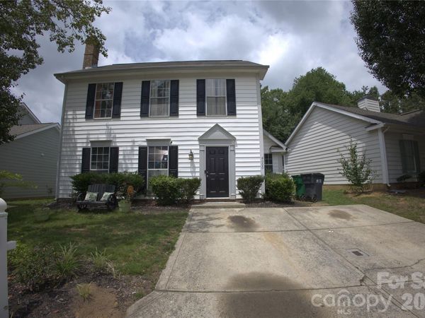 6000 Bayswater Lane , Charlotte, NC 28212