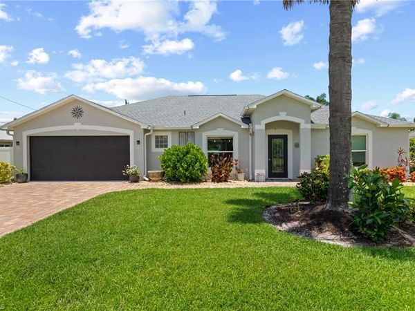 2914 SE 8th AVE , CAPE CORAL, FL 33904