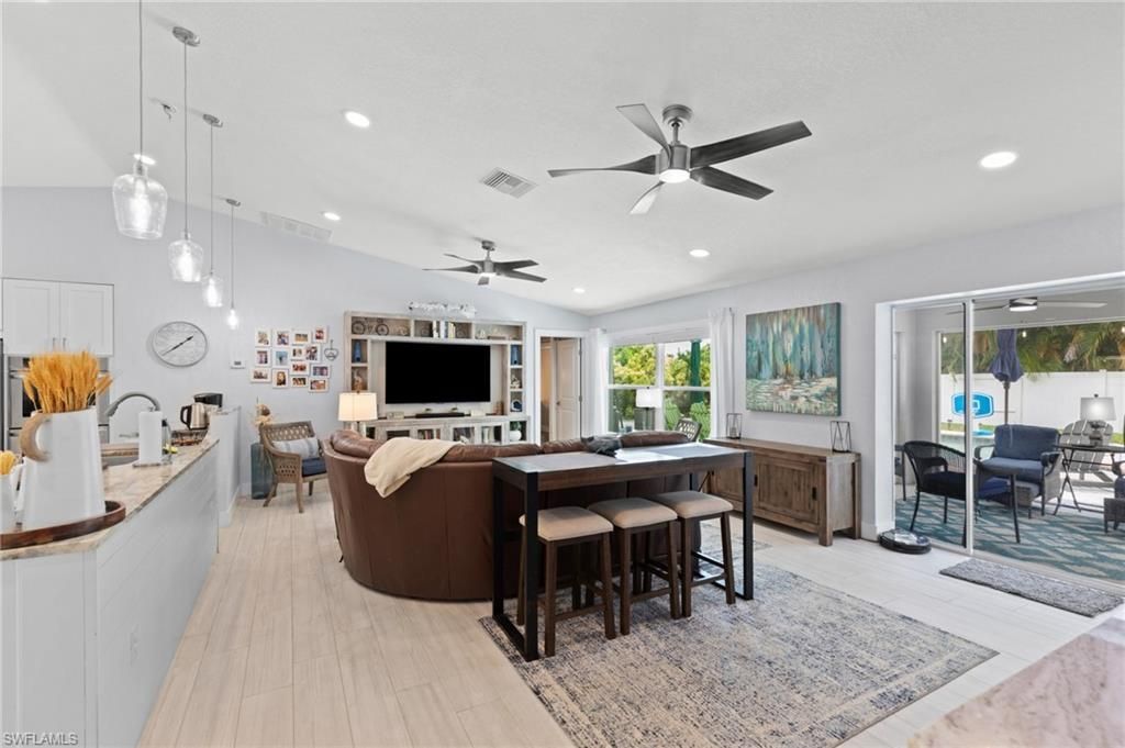 2914 SE 8th Ave, Cape Coral, FL 33904 Photo