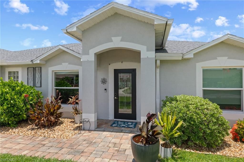 2914 SE 8th Ave, Cape Coral, FL 33904 Photo
