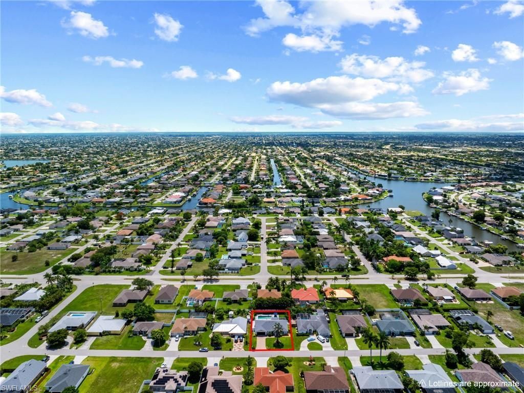 2914 SE 8th Ave, Cape Coral, FL 33904 Photo
