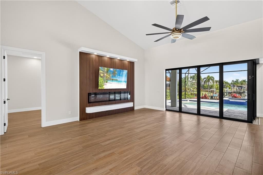 2201 Beach Pkwy W, Cape Coral, FL 33914 Photo
