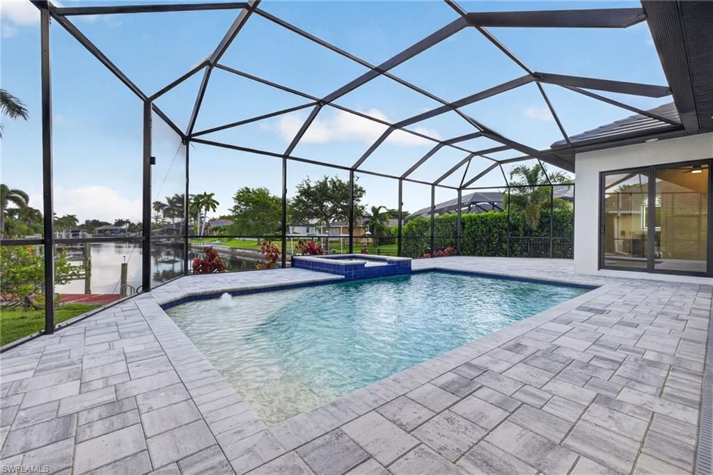 2201 Beach Pkwy W, Cape Coral, FL 33914 Photo