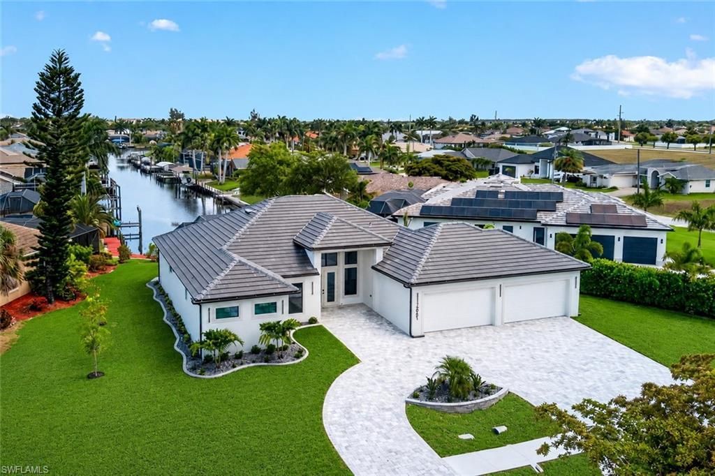 2201 Beach Pkwy W, Cape Coral, FL 33914 Photo