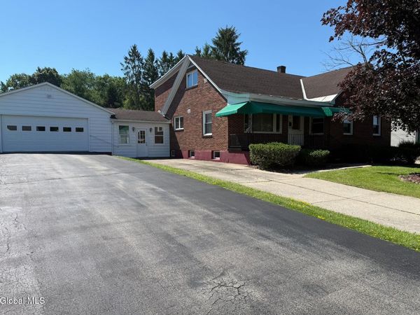 30 Mason Avenue, Amsterdam, NY 12010
