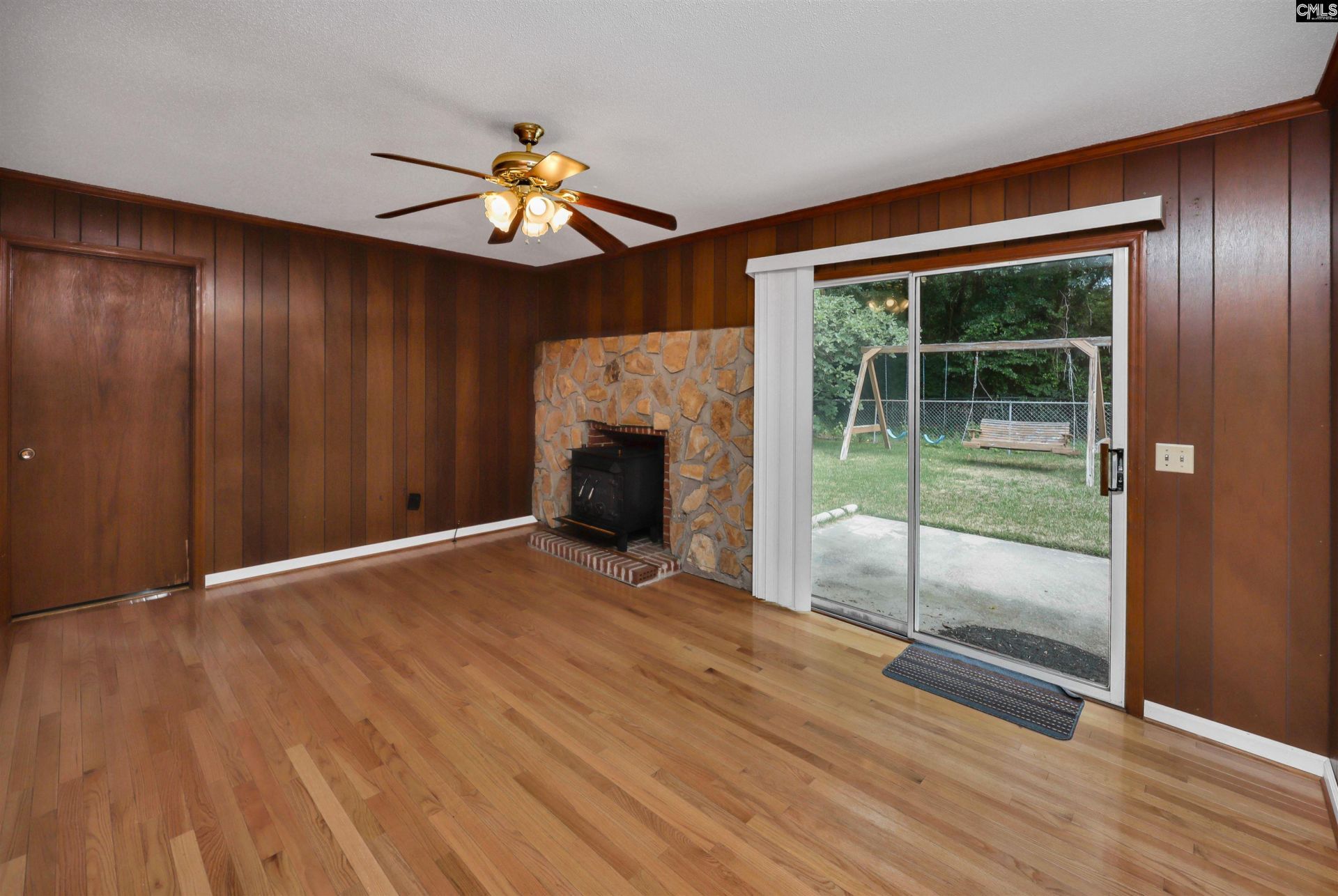 3208 Woodsen Circle  Photo 13