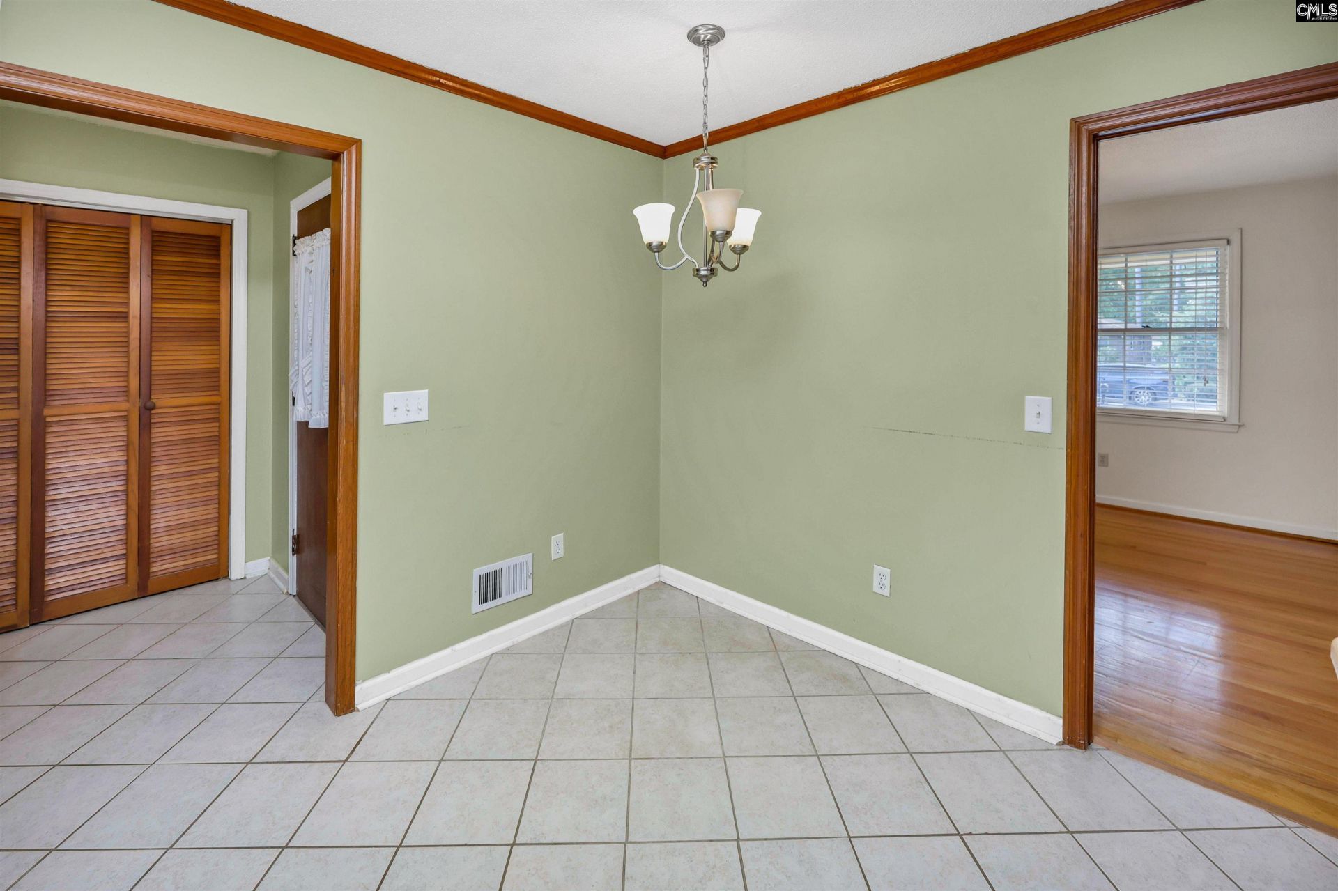 3208 Woodsen Circle  Photo 21