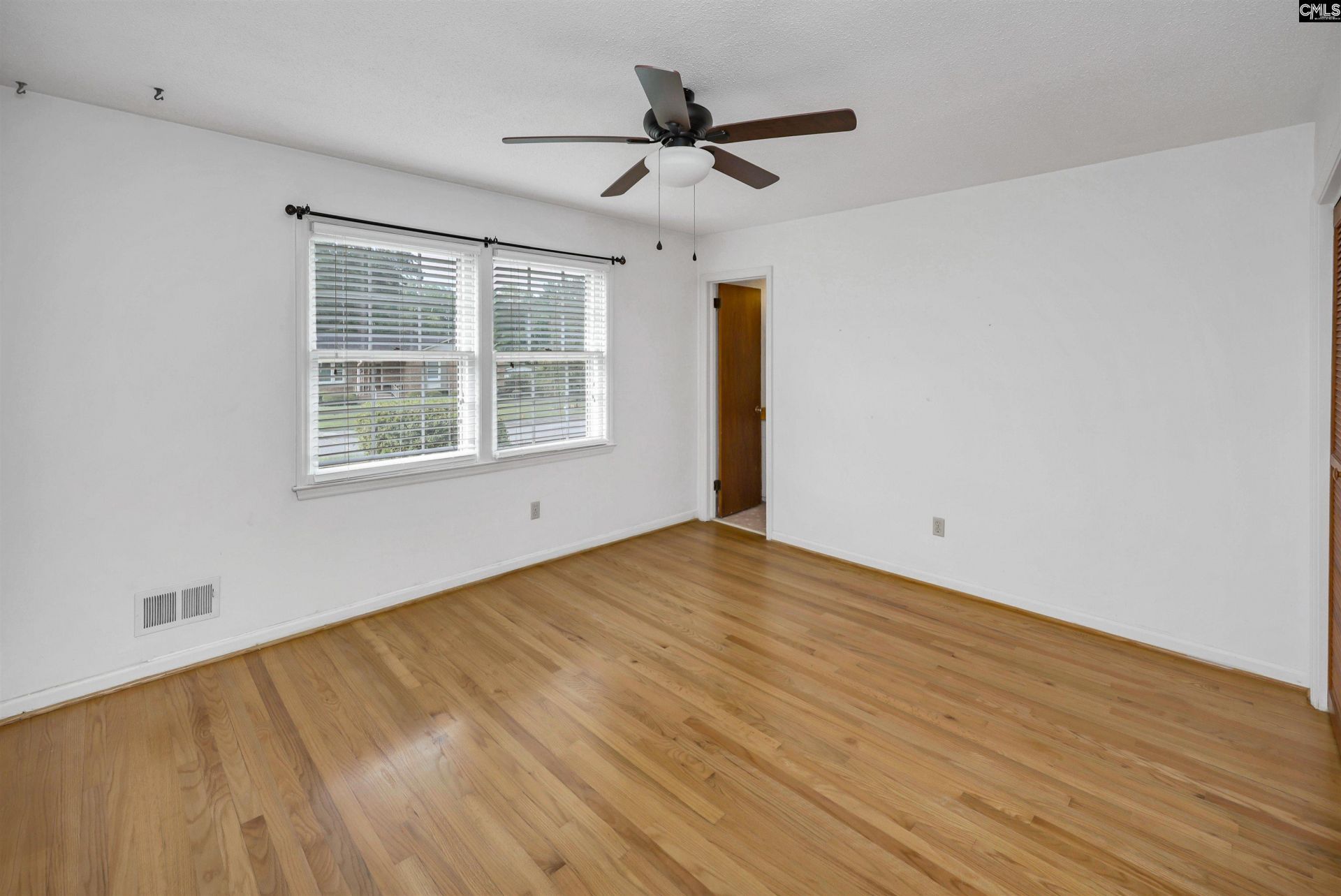 3208 Woodsen Circle  Photo 25
