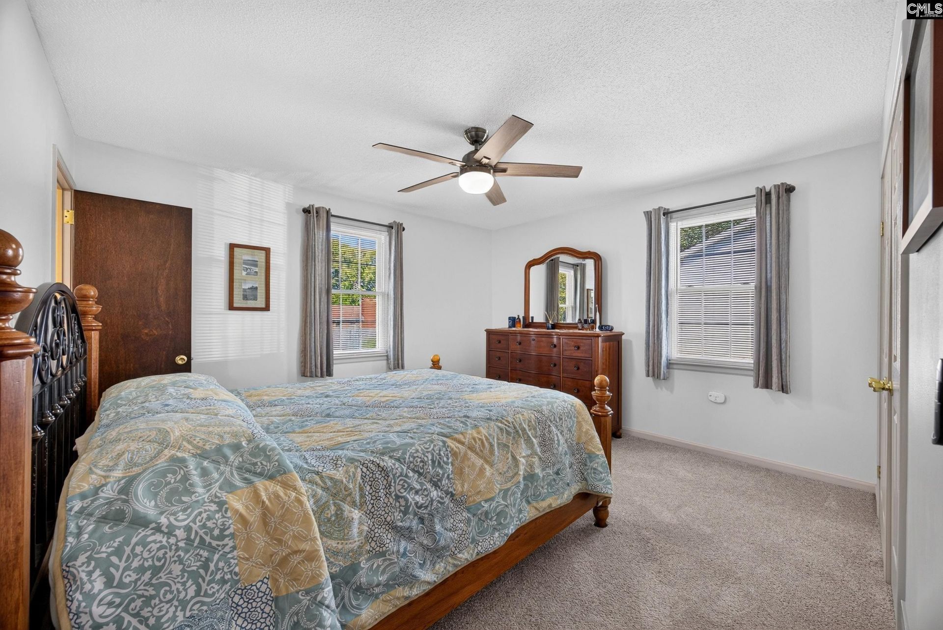 1332 Hummingbird Drive  Photo 14