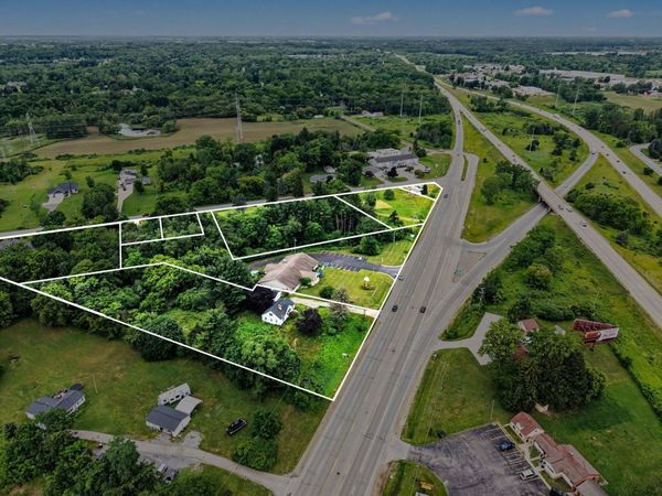 14345 Ironwood Drive NW, Grand Rapids, MI 49534