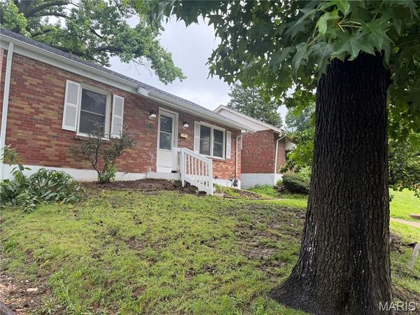 4705 Jordan Street , St Louis, MO 63121