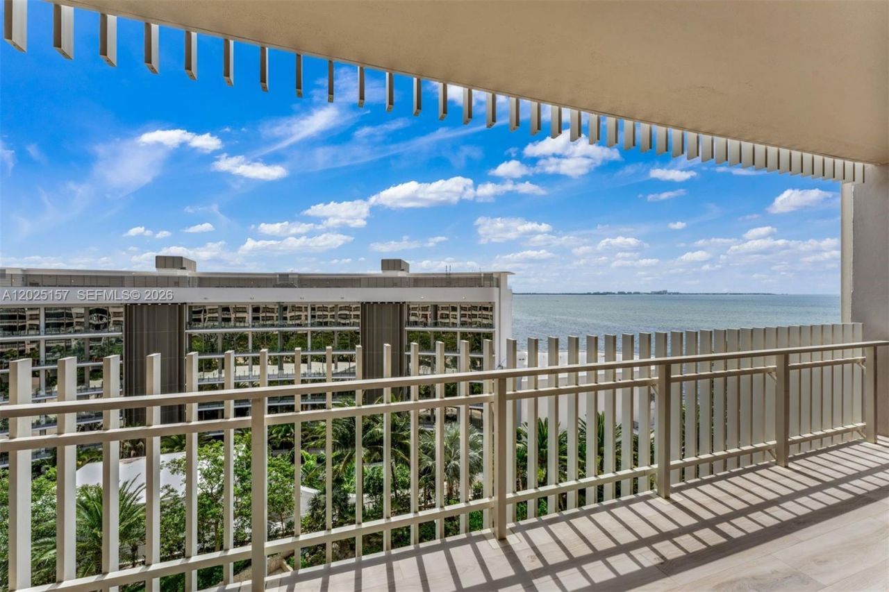 3 Grove Isle Dr, Unit C803, Miami, FL 33133 Photo