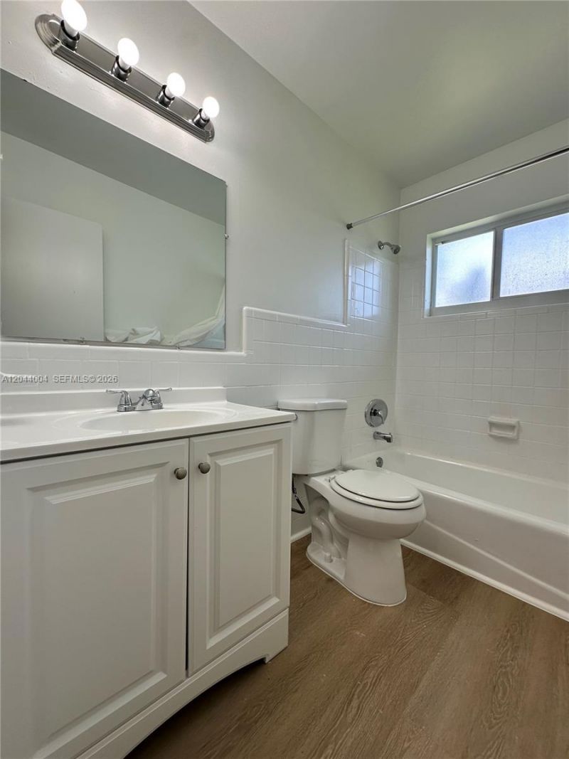 3700 NE 22nd Ave , Unit 4, Lighthouse Point, FL 33064 Photo