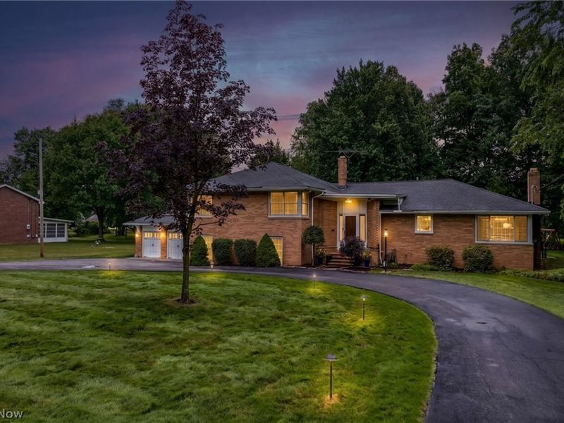 3819 Brainard Road, Woodmere, OH 44122 Photo 3