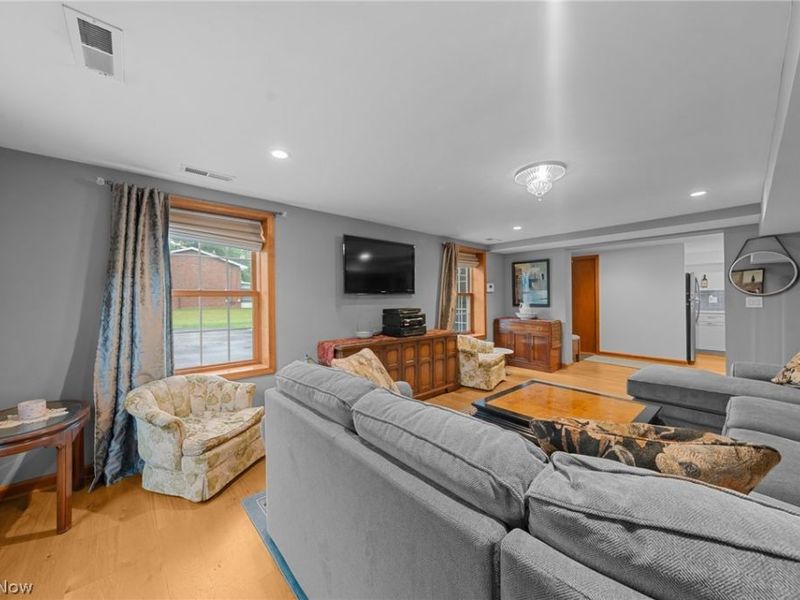 3819 Brainard Road, Woodmere, OH 44122 Photo 47
