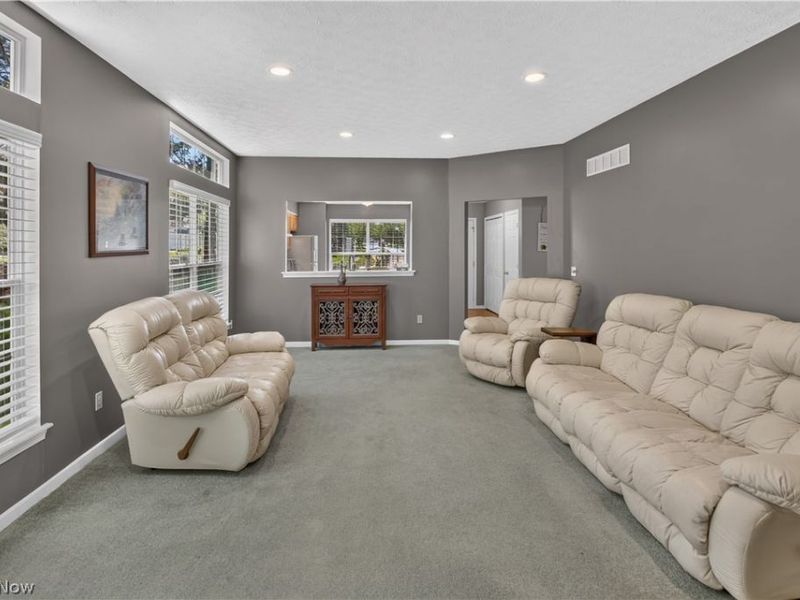 1139 Lake Meadow Lane, Brunswick, OH 44212 Photo 12