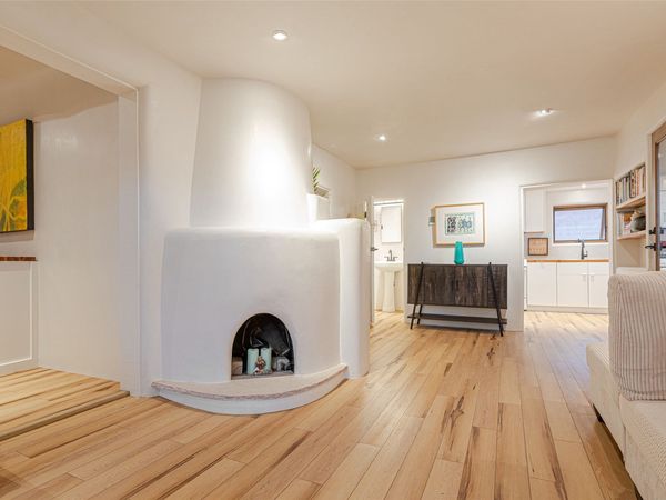 610 Jiron Street , Santa Fe, NM 87505