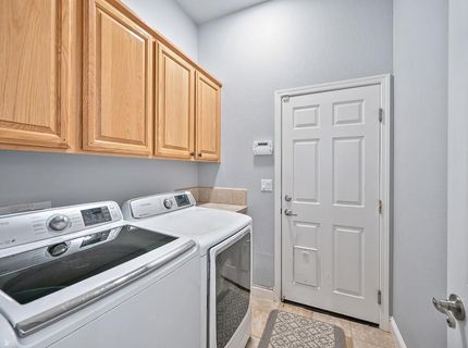 4481 Springhill Dr, Roseville, CA 95747 Photo