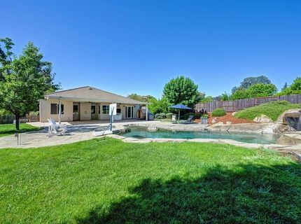 4481 Springhill Dr, Roseville, CA 95747 Photo