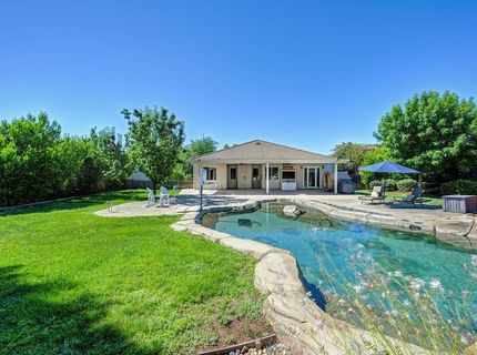 4481 Springhill Dr, Roseville, CA 95747 Photo